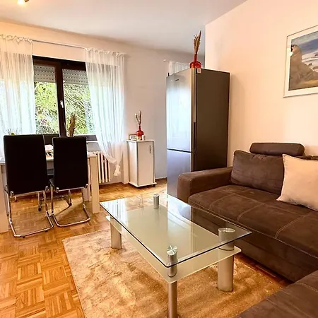 Apartment Geräumige Im Erdgeschoss Mit Guter Anbindung Mainz