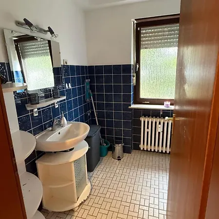 Apartment Geräumige Im Erdgeschoss Mit Guter Anbindung *